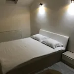 Giordano Bruno Nr 68 Apartamente